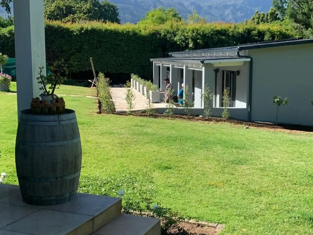 Constantia Winelands Lodge 0*,  Νότια Αφρική